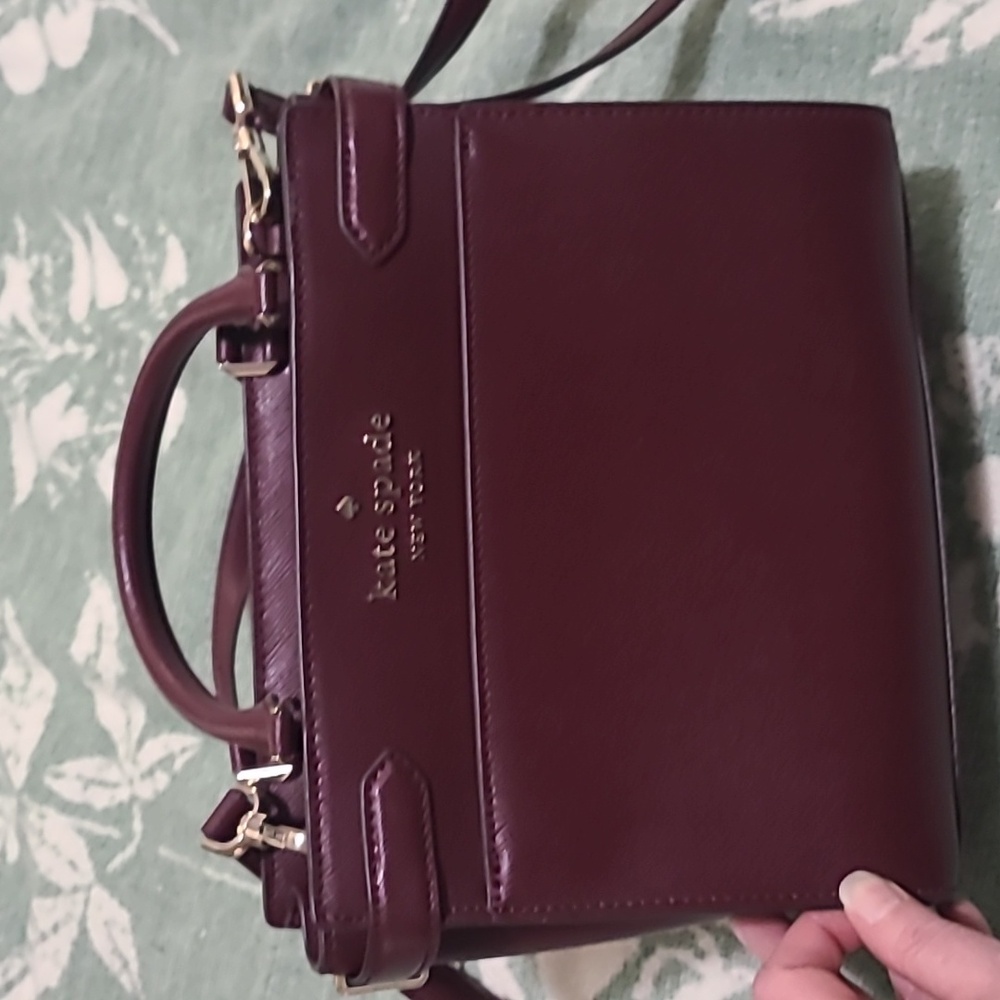 Like new kate spade crossbody